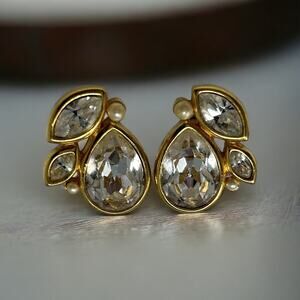 Genuine Swan Signed Swarovski Dream Clear Crystal Clip On Earrings Pearl Accent